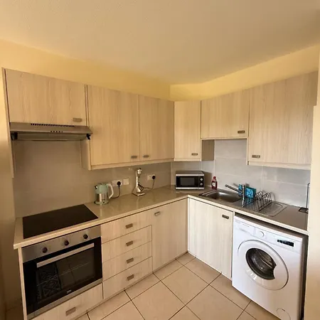 Sunrise Apartment Larnaca