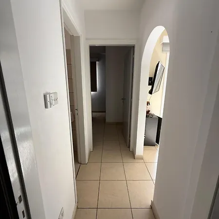 Sunrise Apartment *